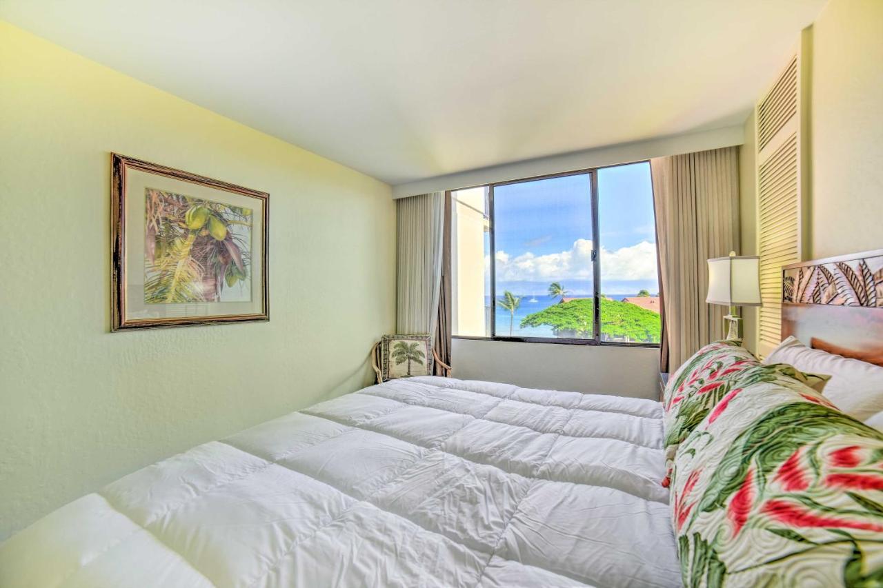 Cute Beachfront Condo With Lanai And Resort Pools Kahana 외부 사진