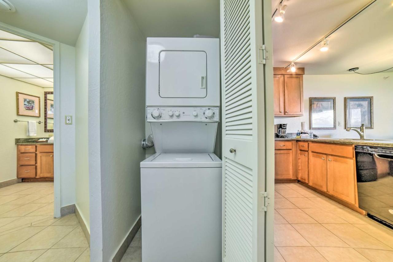 Cute Beachfront Condo With Lanai And Resort Pools Kahana 외부 사진