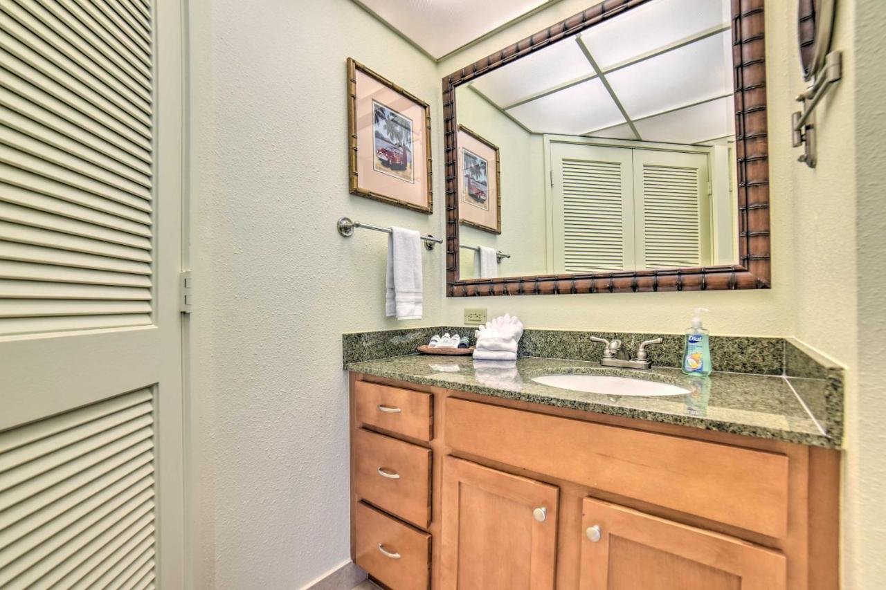 Cute Beachfront Condo With Lanai And Resort Pools Kahana 외부 사진